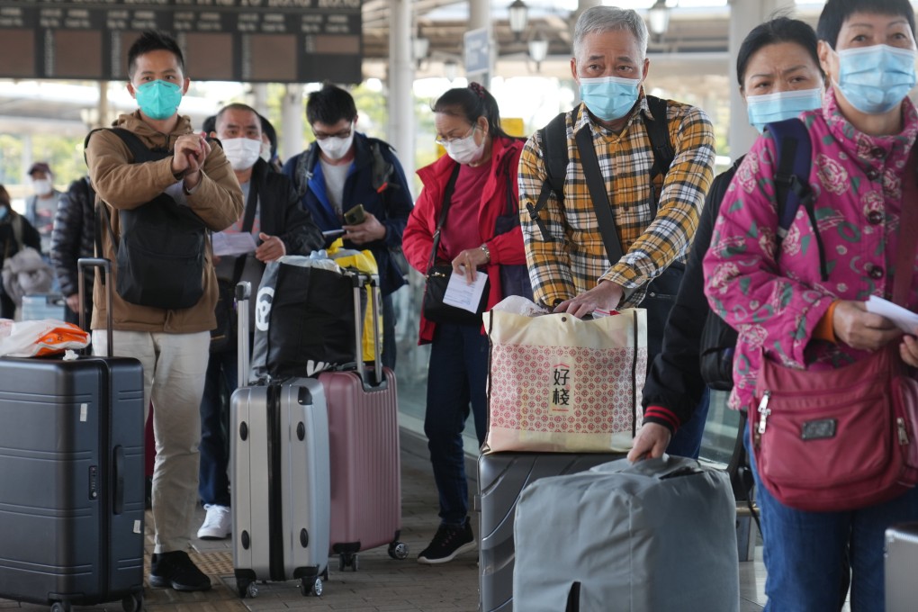Cross-border travellers at Shenzhen Bay in Hong Kong. Photo: Sam Tsang