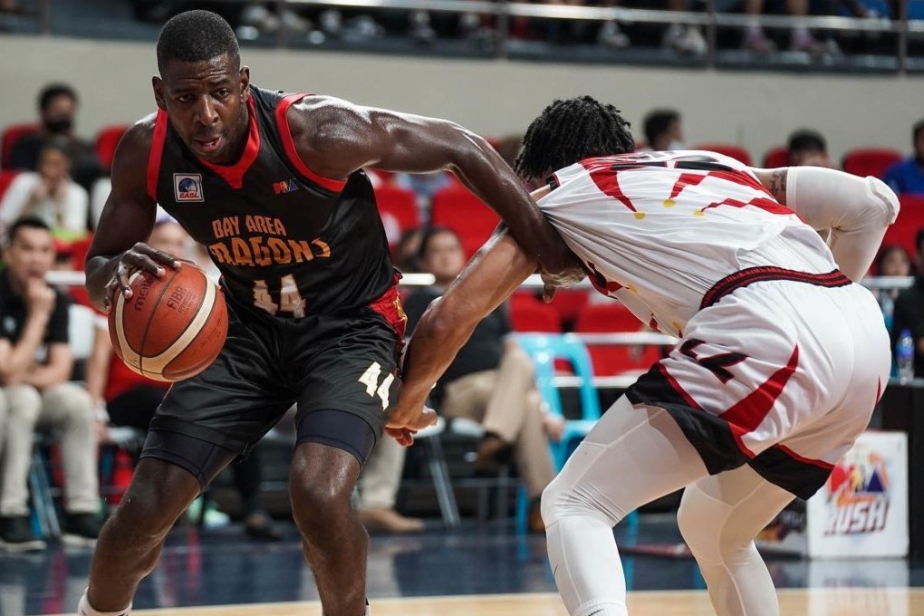 Bay Area Dragons import Andrew Nicholson (left) in action against San Miguel Beermen. Photo: EASL