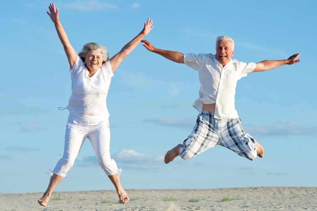 Experts reveal what six habits you should introduce to your lifestyle to gift yourself a longer, healthier life. Photo: Shutterstock