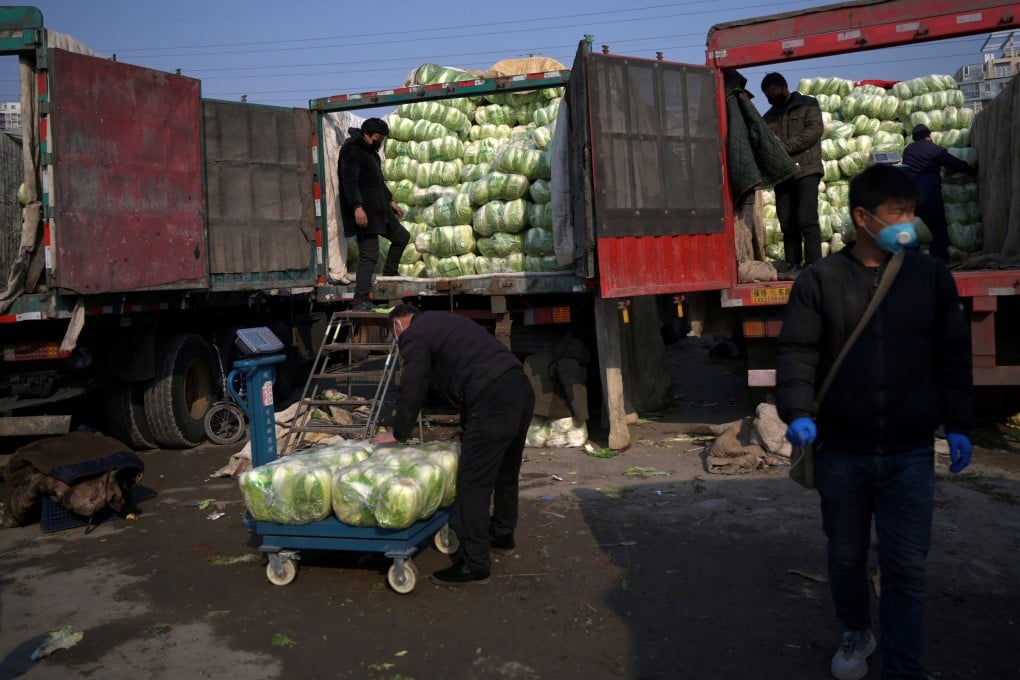 China’s Caixin/S&P Global services purchasing managers’ index (PMI) rose to 48 in December from 46.7 in November, data released on Thursday showed. Photo: Reuters