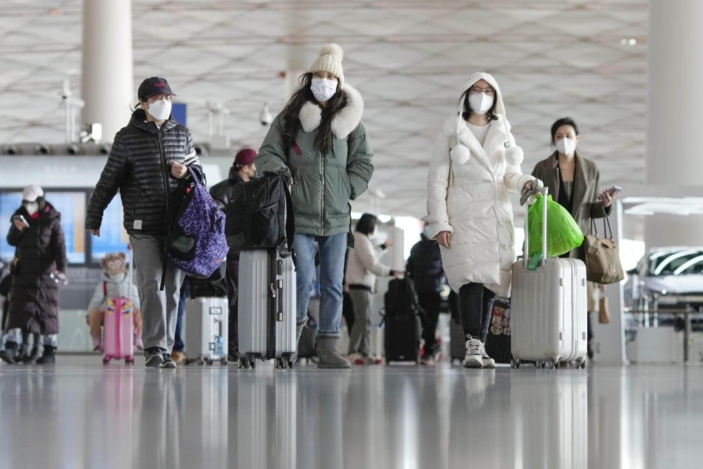 China plans to gradually restore international flights. Photo: Kyodo