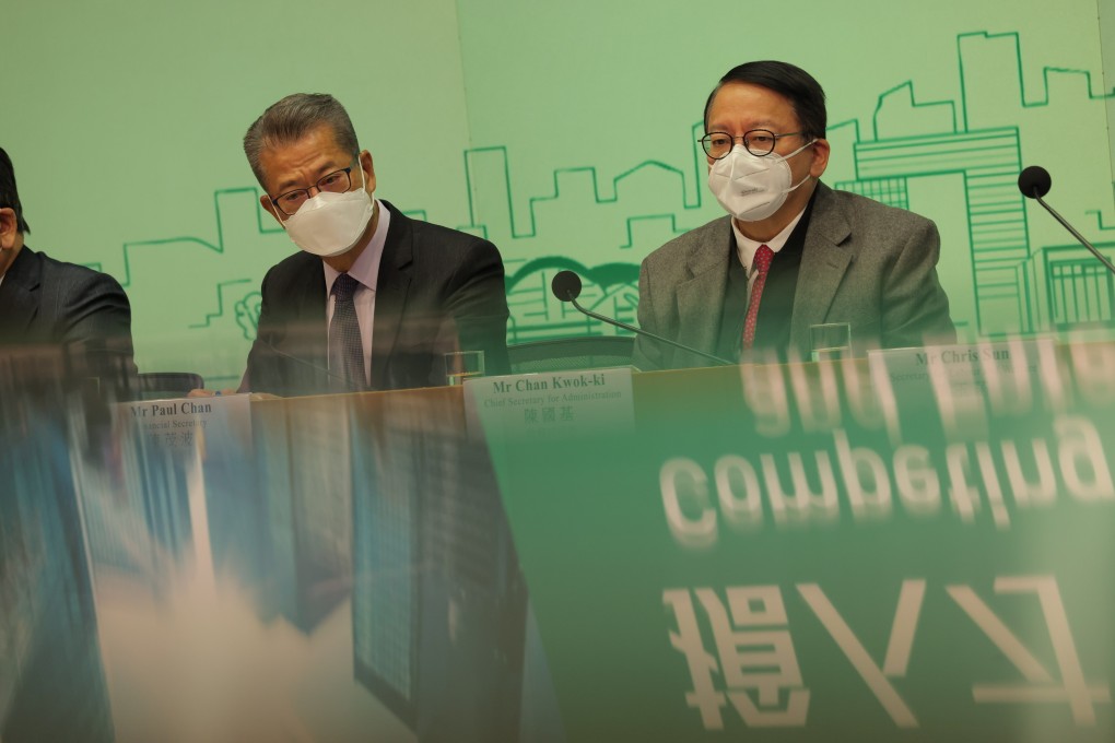 Paul Chan Mo-po (left), Financial Secretary and Eric Chan Kwok-ki, Chief Secretary for Administration. Photo: SCMP/Jelly Tse