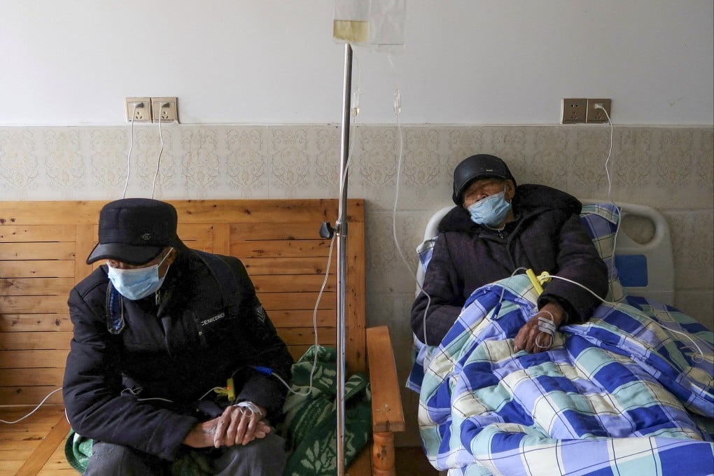 A patient receives IV drip treatment at a clinic in Sichuan province on December 29. A health official said last month that the province was still in a “critical period” to reduce deaths. Photo: Reuters