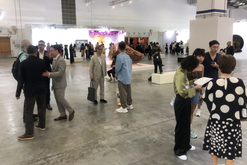 Collectors and art dealers from around Asia congregate at the inaugural edition of Art SG, a new contemporary art fair in Singapore. Photo: Enid Tsui