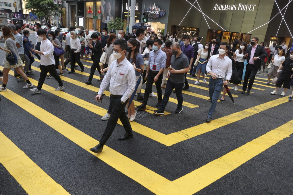Hong Kong’s drive to attract global talent gathers momentum as new scheme receives 5,300 applications. Photo: Nora Tam