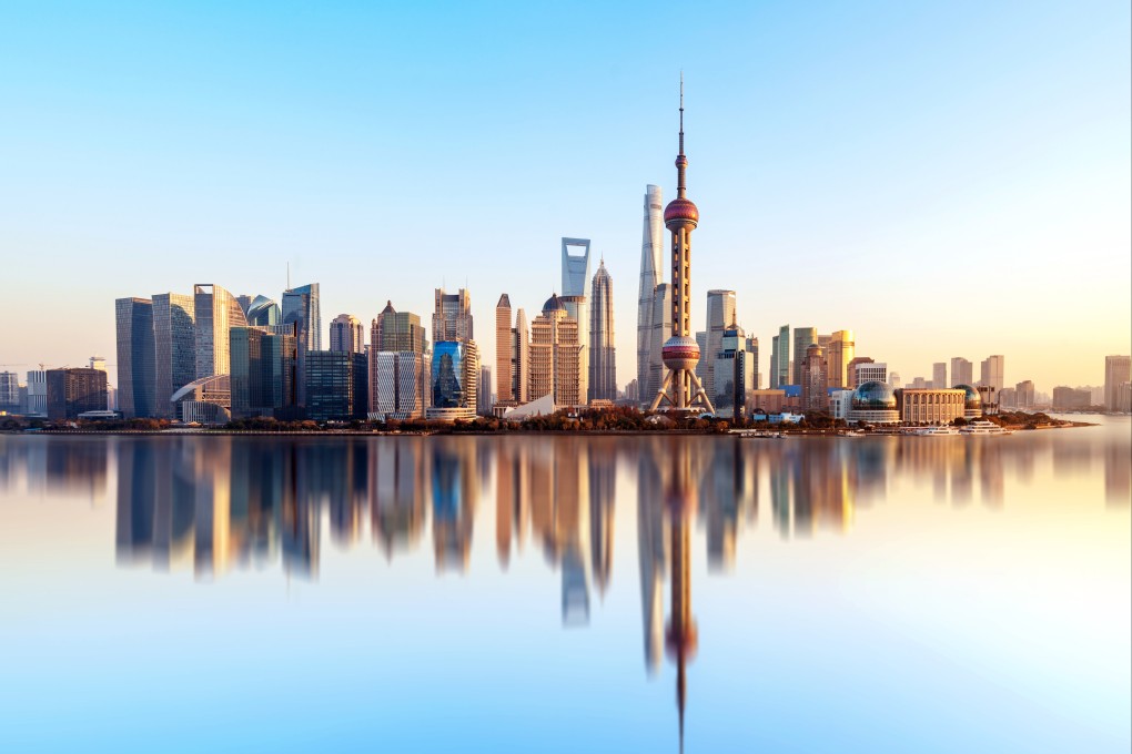 The Shanghai municipal government is now studying new policies to address the problems faced by the city’s many small businesses. Photo: Shutterstock