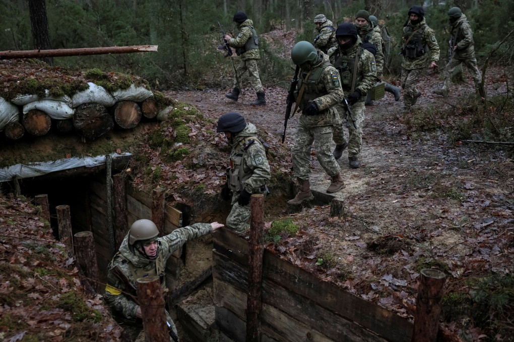 Ukrainian Border Guards near the border with Belarus, in Volyn region, Ukraine. Photo: Reuters