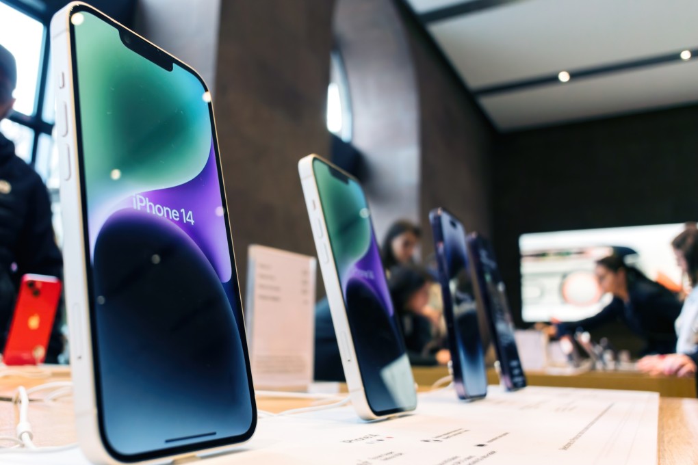 Apple took the top spot in global smartphone shipments in the December quarter, despite shrinking demand worldwide and disruptions at the world’s largest iPhone factory in China. Photo: Shutterstock