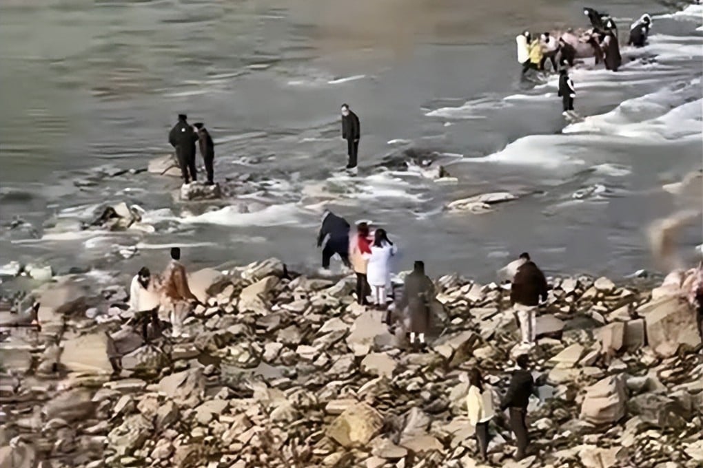 The beach where the accident occurred was a popular spot for taking social media photos. Photo: Weibo