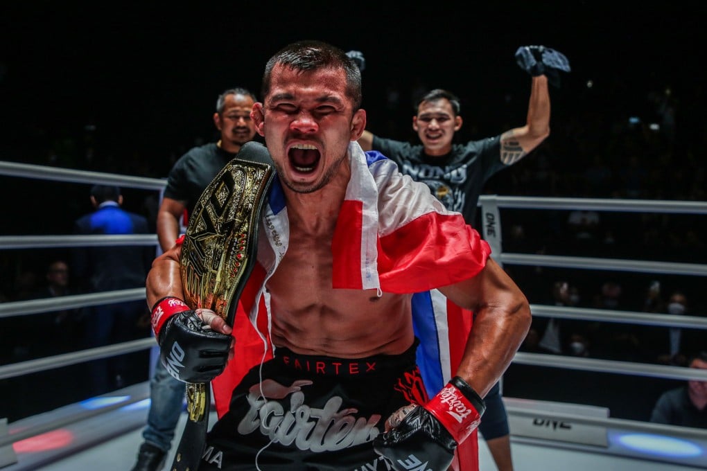 Nong-O Gaiyanghadao celebrates his victory over Alaverdi Ramazanov at ONE Friday Fights 1. Photos: ONE Championship