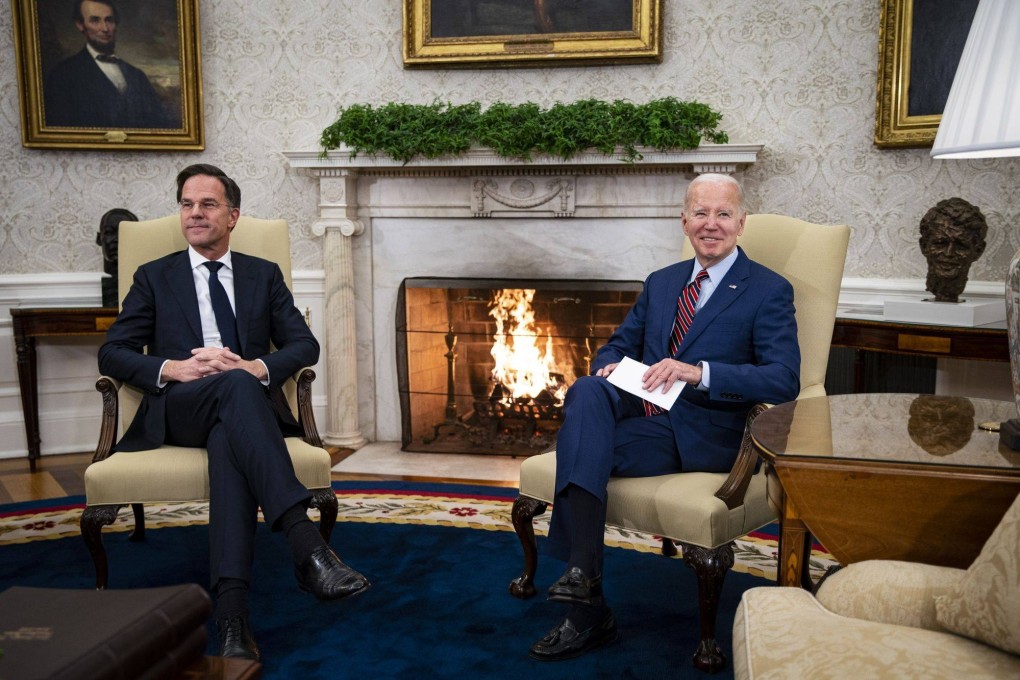 US President Joe Biden (right) meets Dutch Prime Minister Mark Rutte in the Oval Office of the White House on January 17. Photo: Bloomberg