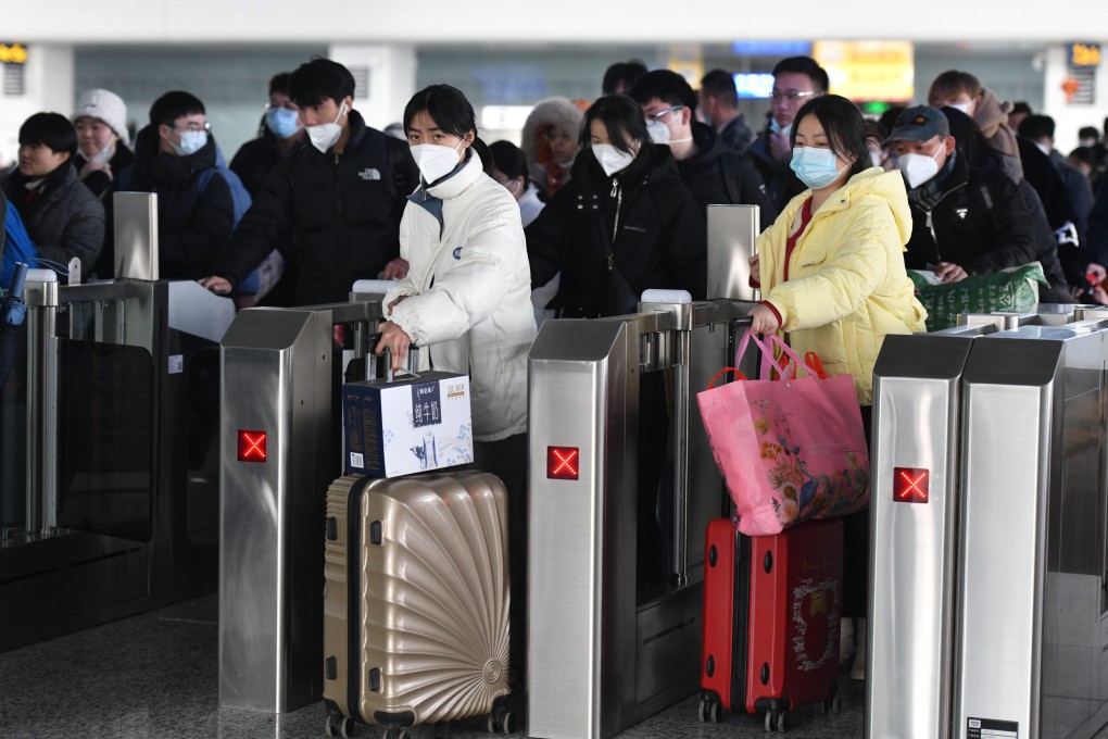 China’s official non-manufacturing PMI, which measures business sentiment in the services and construction sectors, rose to 54.4 in January from 41.6 in December. Photo: Xinhua