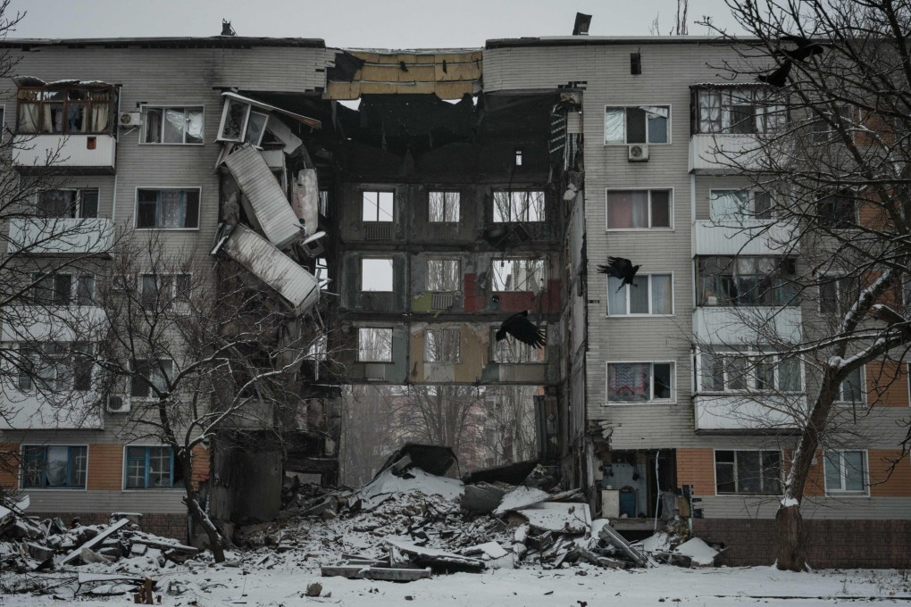 The view of a destroyed building in Bakhmut, in the Donetsk region, on January 30, 2023, amid the Russian invasion of Ukraine. Photo: AFP