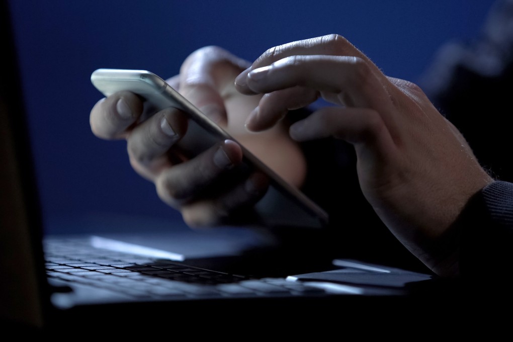 Between January and October last year, Hong Kong police handled 1,309 reports of online romance scams. Photo: Shutterstock