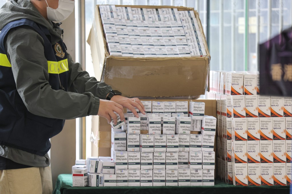 Customs officers have seized about 257,000 tablets of smuggled Covid-19 drugs since January. Photo: Jelly Tse