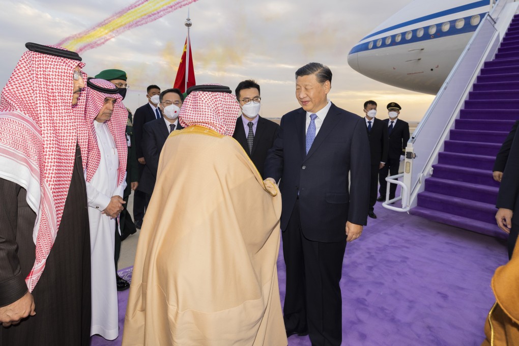 President Xi Jinping (right) receives greetings from Riyadh Province Governor Prince Faisal bin Bandar Al Saud and other senior officials upon arriving in Riyadh on December 7, 2022. Saudi Arabia could be among a new wave of BRICS members as China pushes to expand the bloc, but internal issues and regional rivalries could complicate efforts to expand the group’s influence. Photo: Xinhua