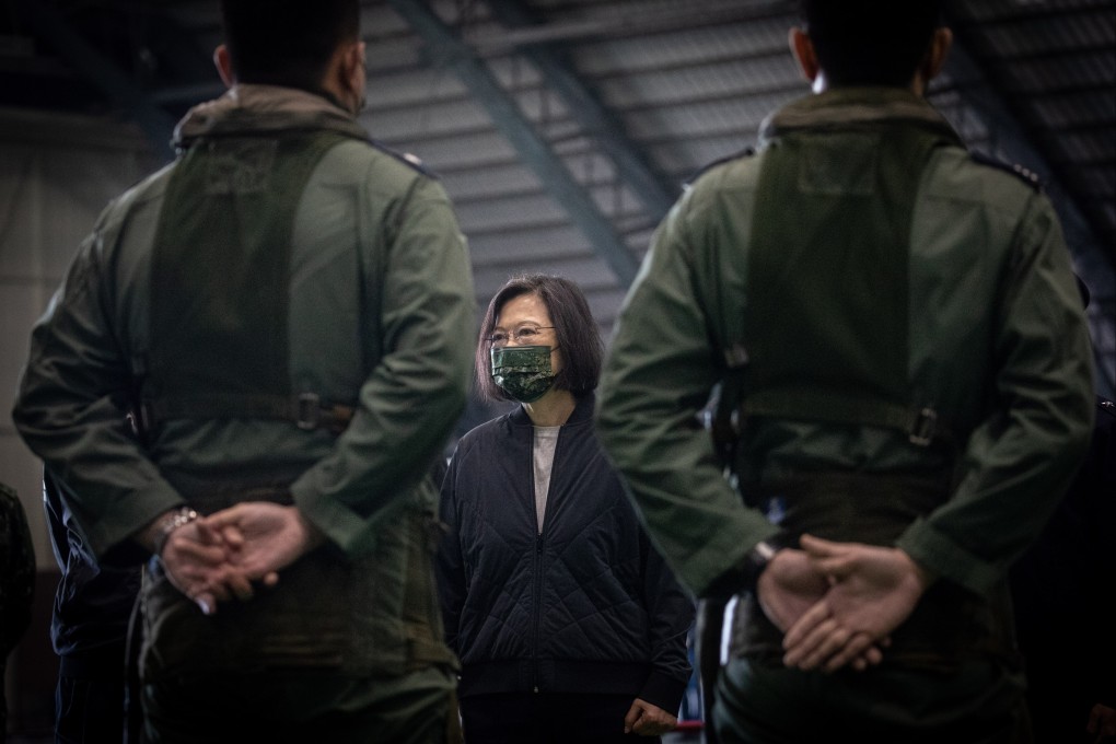 Taiwan President Tsai Ing-wen speaks to Mirage-2000 pilots during her visit at an airbase in Hsinchu , Taiwan, last month. Photo: PA-EFE