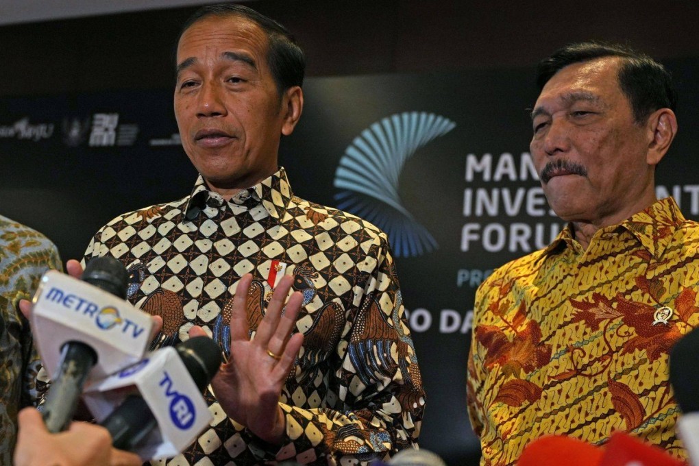 Indonesia’s Joko Widodo and Luhut Binsar Pandjaitan. Photo: Bloomberg