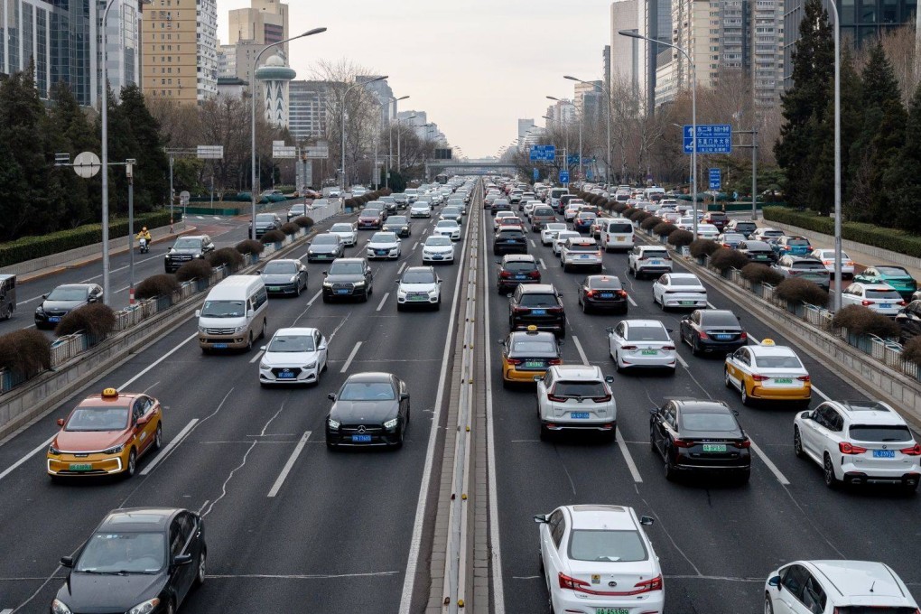 Market expectations are for China’s economy to start rebounding in the second quarter. Photo: Bloomberg