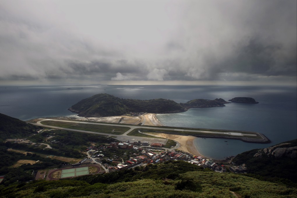 A weather balloon landed on Dongyin, part of the Matsu Island group, off northern Taiwan. Photo: AP