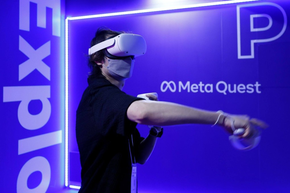 Meta is in talks to bring its Quest 2 virtual reality headset to China. Photo: Bloomberg