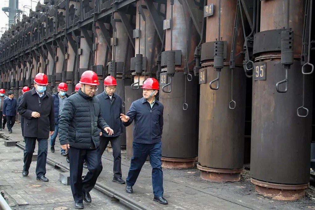 China’s Environment Minister Huang Runqiu (front right) conducts an inspection in Henan province to single out companies skirting pollution laws. Photo: Ministry of Ecology and  Environment