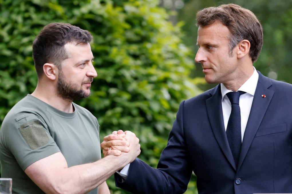 French President Emmanuel Macron, pictured in June with Ukrainian President Volodymyr Zelensky, is expected to visit China in the coming months. Photo: AP