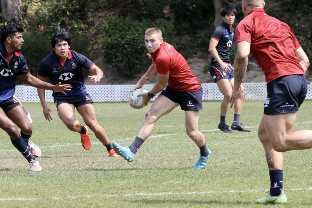 Hugo Stiles(centre) gets ready to send the ball wide during a Hong Kong men’s sevens training session at So Kon Po Sports Ground. Photo: Jonathan Wong