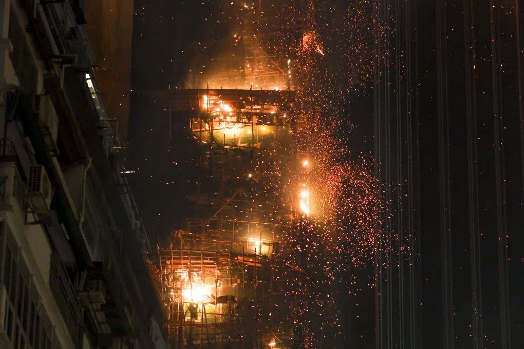 Resembling the scene of a Hollywood disaster drama, the nine-hour Tsim Sha Tsui inferno was one of the worst in recent years. Photo: Edmond So