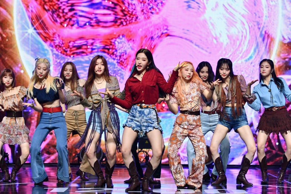 K-pop girl group Loona perform at Blue Square in 2020 in Seoul, South Korea. San Diego State University students will get the chance to take a course on K-pop dances like this one this year. Photo: ImaZins via Getty Images