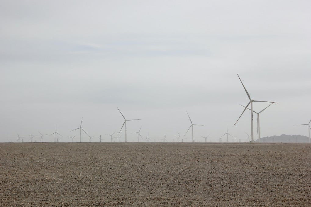 Wind turbines near Lenghu in the Gobi Desert, where the average wind speed is 7 metres per second. Photo: Ling Xin