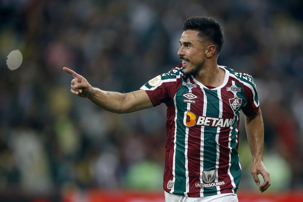 Willian Bigode of the RFio de Janeiro football club Fluminense celebrates after scoring the fifth goal of his team during the match between Fluminense and Coritiba as part of Brasileirao 2022 at Maracana Stadium on August 20, 2022 in Rio de Janeiro, Brazil. Photo: Getty Images