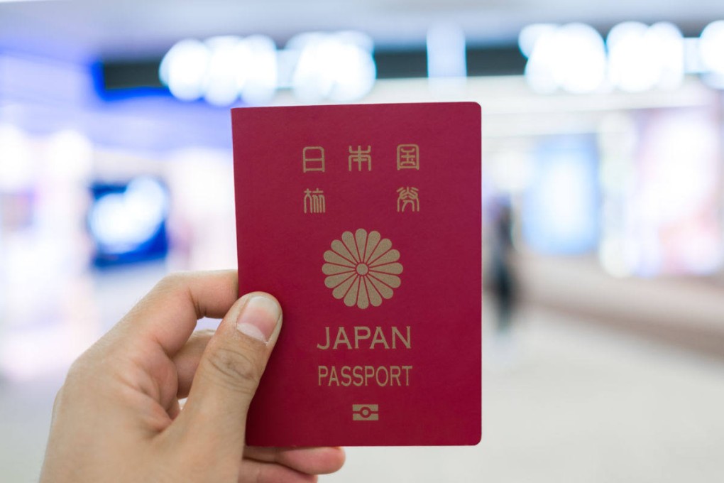 An elderly Japanese woman, a retired lawyer, is fighting for the right to hold both US and Japanese citizenship. Photo: Shutterstock