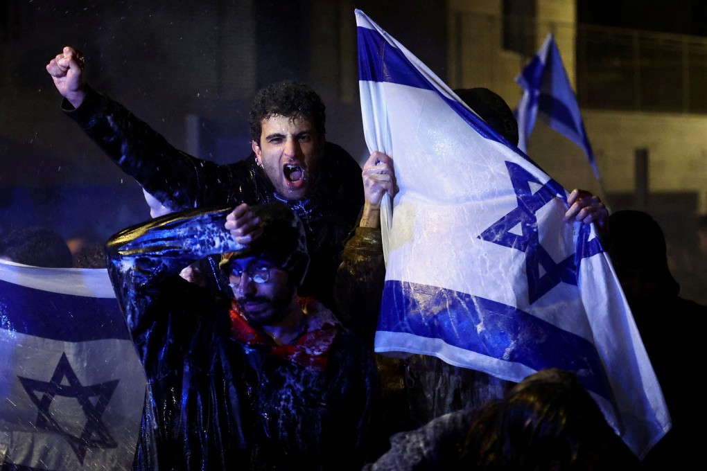 Israelis protest in Jerusalem on Sunday after Prime Minister Benjamin Netanyahu sacked defence minister Yoav Gallant on Sunday. Photo: Reuters