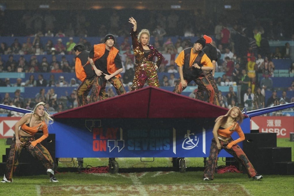 Singer Joyce Cheng performs during day 1 of the 2023 Hong Kong Sevens. Photo: Sam Tsang