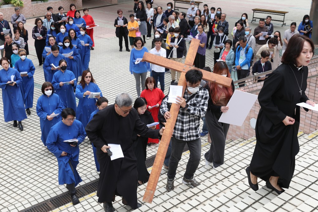 Worshippers attended an Easter march on Good Friday at Tin Shui Wai. Photo: Yik Yeung-man