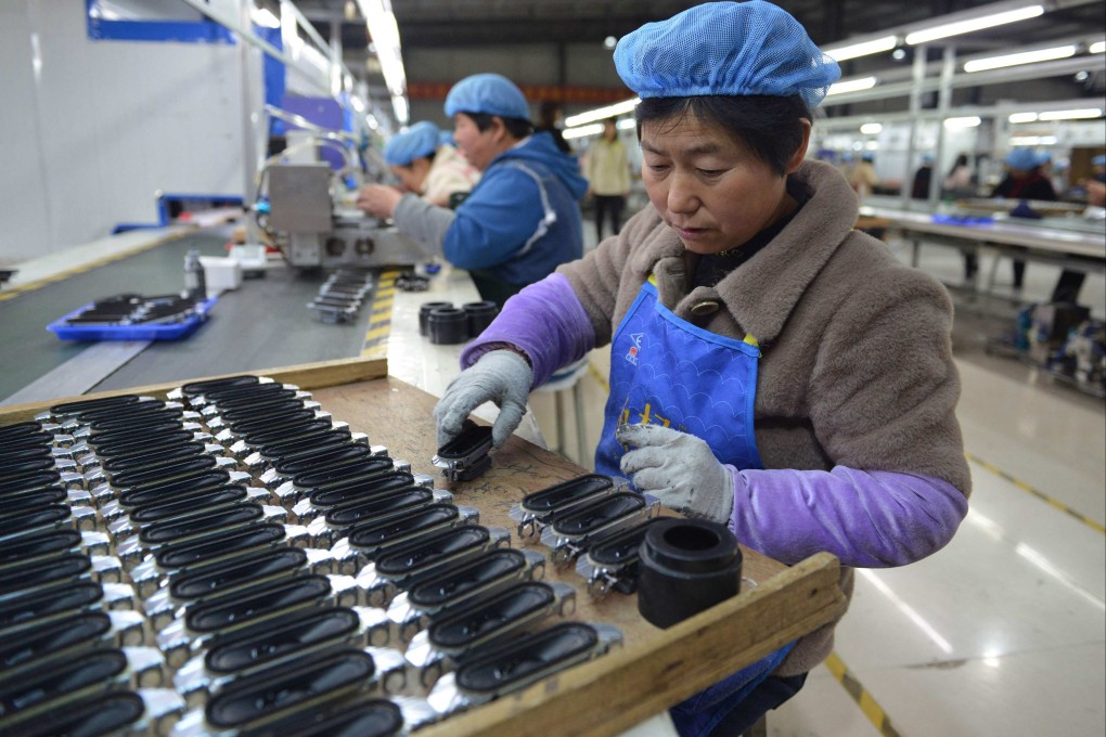 China’s producer price index (PPI) fell by 2.5 per cent last month, year on year, down from a fall of 1.4 per cent in February. Photo: AFP