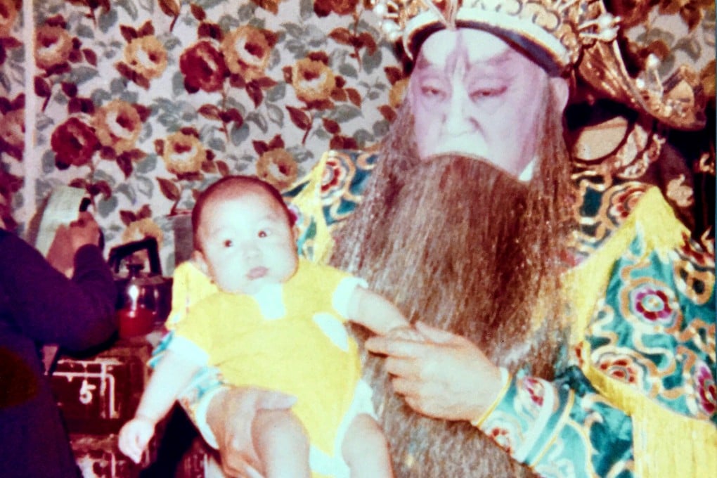 Leung Sing-por, in Cantonese opera costume, holding a baby Andrew Leung. The Diamond Restaurant brand owner reflects on what it was like having the legendary TV and movie star as his grandad. Photo: courtesy of Andrew Leung Tze-wung