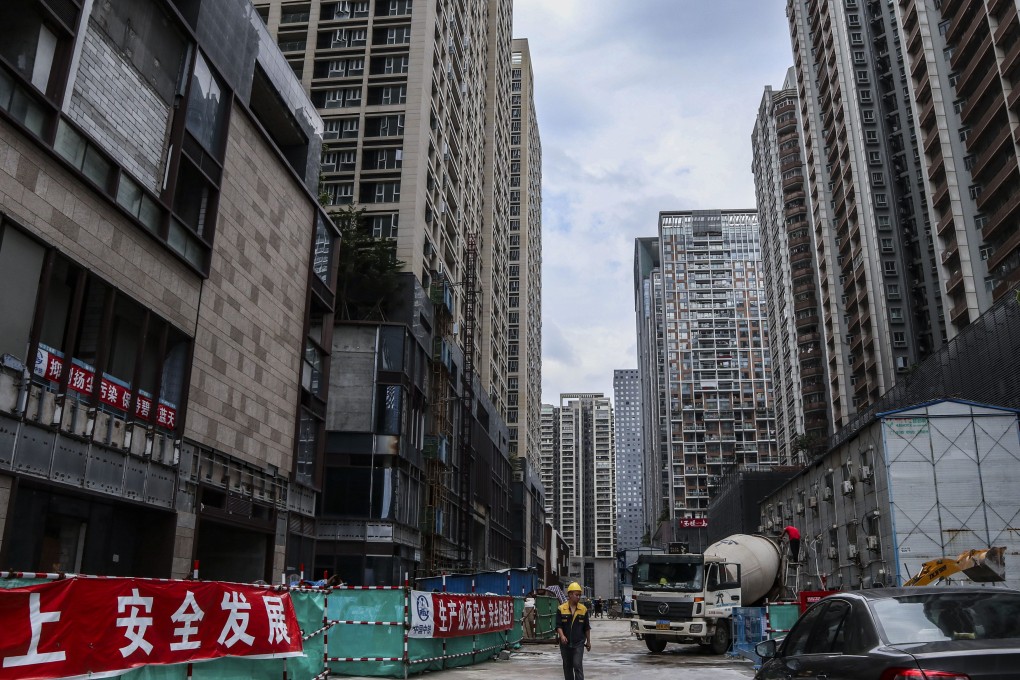 Shenzhen is scrapping the use of guide prices as a reference for mortgage applications for lived-in homes in a bid to spur sales, according to local property agents. Photo: Roy Issa