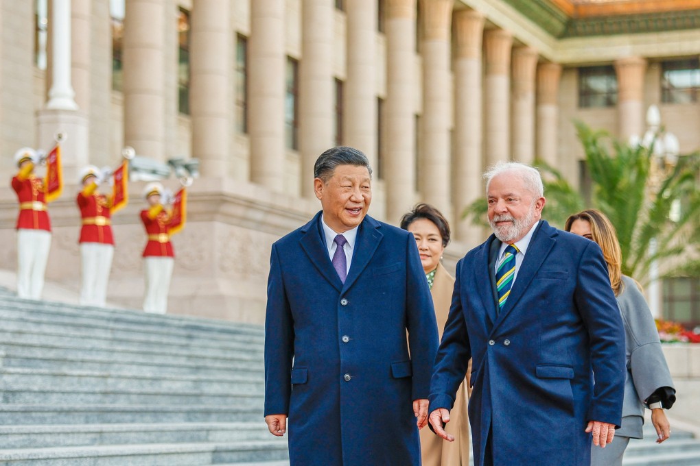 Brazilian President Lula da Silva (right) and President Xi Jinping attend a welcoming ceremony at the Great Hall of the People in Beijing on April 14. Photo: Reuters