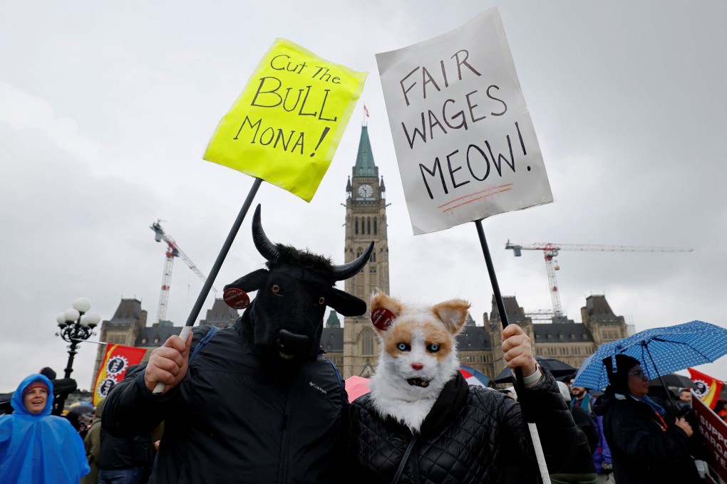 Picketers march on Parliament Hill in Ottawa, Ontario, Canada. Photo: Reuters