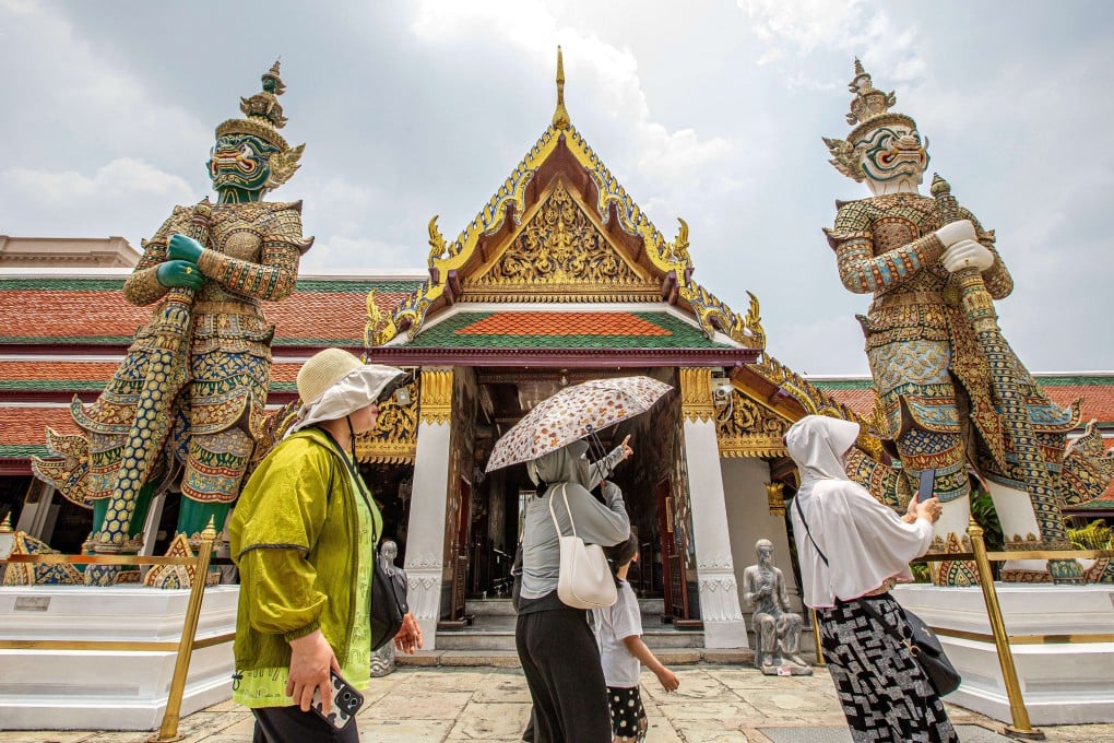 Chinese tourists visit the Grand Palace in Bangkok, Thailand, on May 1, 2023. Photo: Xinhua