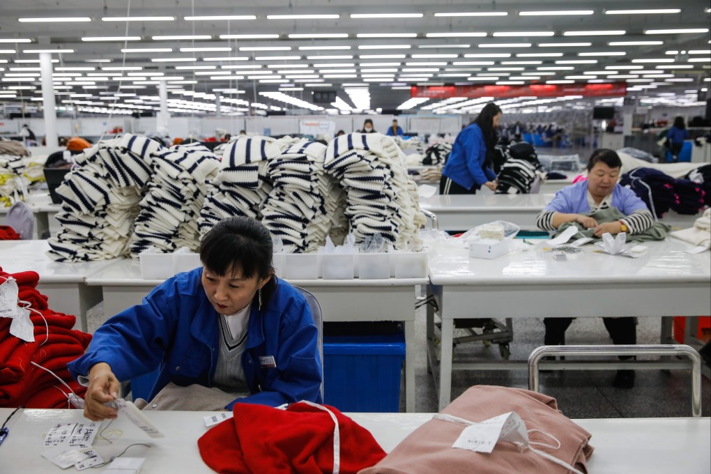 China’s Caixin/S&P Global manufacturing purchasing managers’ index (PMI) fell to 49.5 last month, down from 50 in March, data released on Tuesday showed. Photo: EPA-EFE/WU HAO
