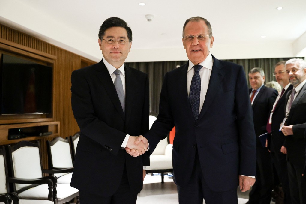 Chinese Foreign Minister Qin Gang and his Russian counterpart Sergei Lavrov on the sidelines of a Shanghai Cooperation Organisation meeting in Goa. Photo: Reuters