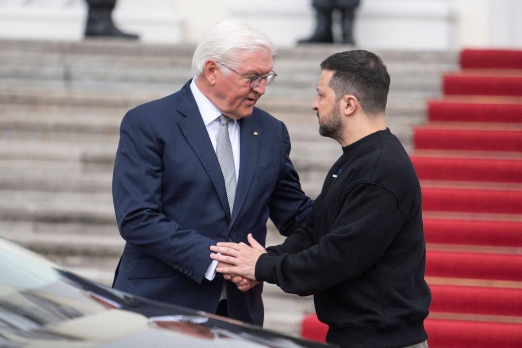 German President Frank-Walter Steinmeier bids farewell to Ukraine’s President Volodymyr Zelensky after his visit at the presidential Bellevue Palace in Berlin. Photo: AFP