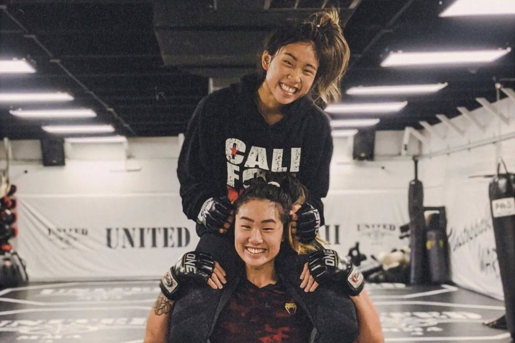 Angela Lee with her younger sister Victoria Lee, who died at 18 last December. Photo: Instagram/@angelaleemma