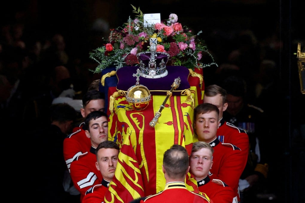 The coffin of Britain’s Queen Elizabeth is carried out of Westminster Abbey after a service on the day of her state funeral and burial, in London on September 19, 2022. Photo: Reuters