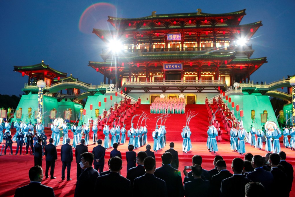 Dancers perform for leaders attending the China-Central Asia summit in Xian on Thursday night. Photo: Reuters