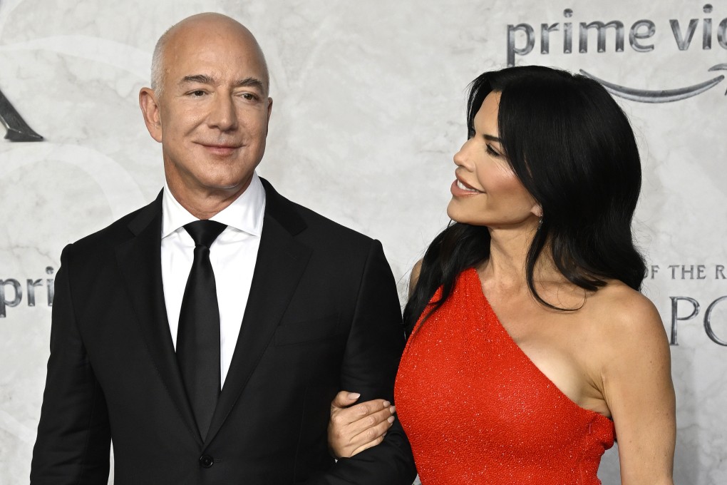Jeff Bezos and Lauren Sanchez in London in 2022. File photo: TNS