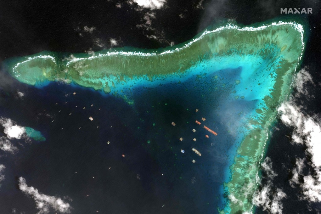 Whitsun Reef is one of the locations where China has just installed a light buoy “to ensure the safety of navigation”. Photo: AFP / Satellite image Maxar Technologies